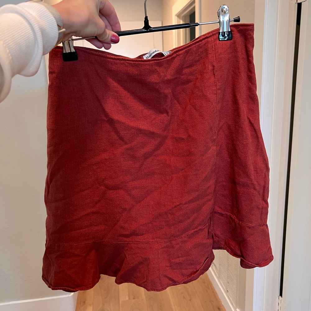 Rust A&F linen skirt
